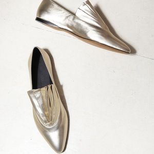 Gray matters origami flat oro gold 7.5 38